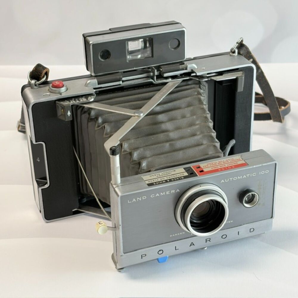 Vintage Polaroid Automatic 100 Land Camera Case Flash Attachment Strap
